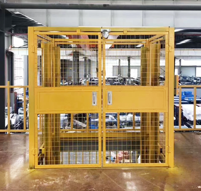 包头智能导轨式升降机亮相